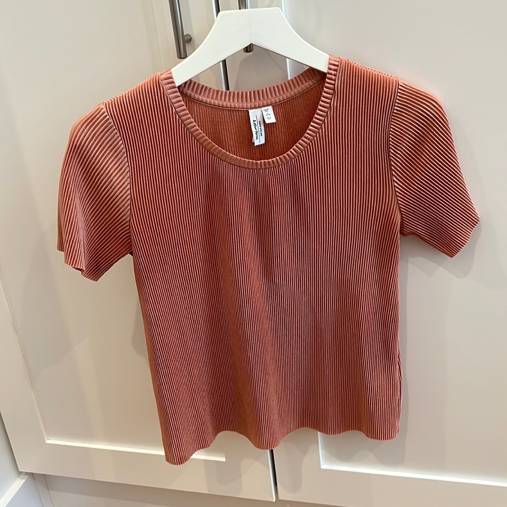 & Other Stories Millennial Pink ribbed shirt